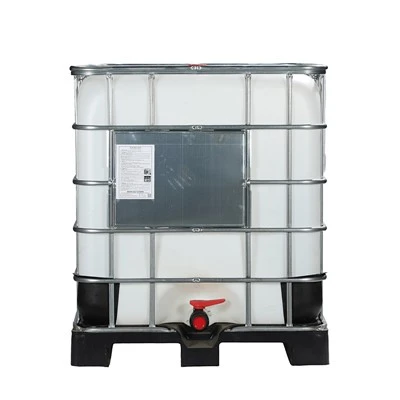 1000 literes IBC tartály műanyag raklapokkal
